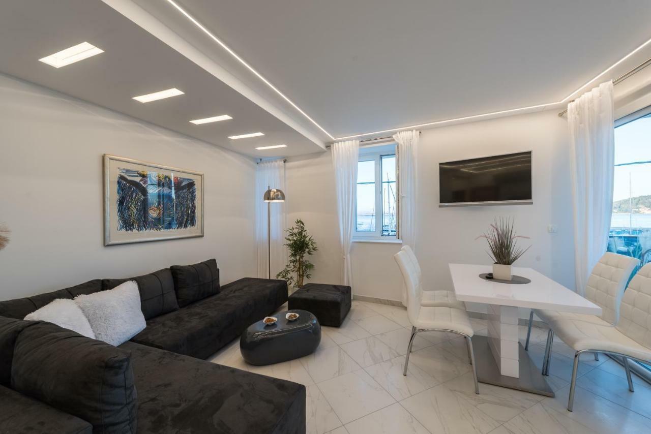 Good Life Apartment เปรโก ภายนอก รูปภาพ